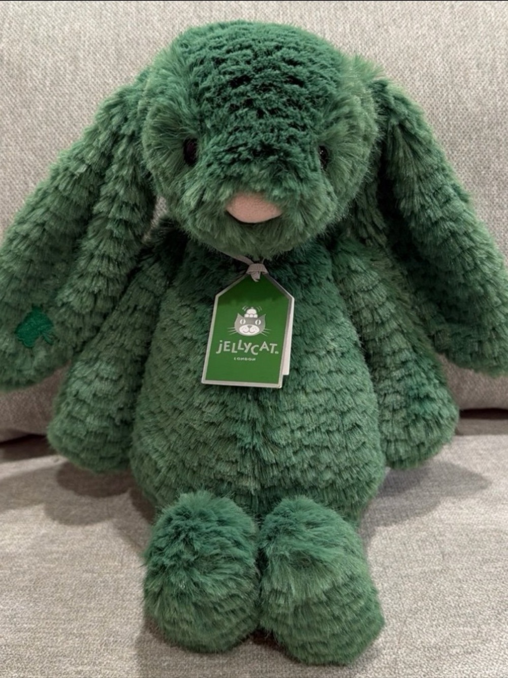AUTHENTIC Jellycat Ireland Exclusive Blathnaid Bunny Medium NWT